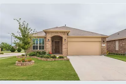 1716 Rio Penasco Drive, Fort Worth, TX 76052 - Photo 2