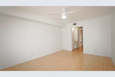 4211 Newton Avenue #209, Dallas, TX 75219 - Photo 20