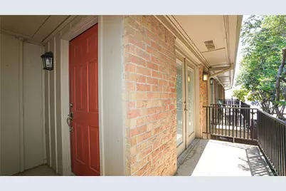 4211 Newton Avenue #209, Dallas, TX 75219 - Photo 6