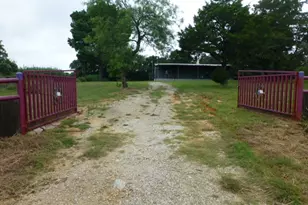 119 Hayes Ct, Springtown, TX 76082 - Photo 14