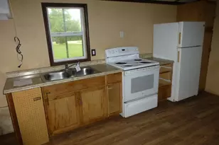 119 Hayes Ct, Springtown, TX 76082 - Photo 6