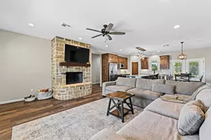 717 Dove Hill Ln, China Spring, TX 76633 - Photo 6