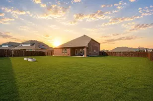 9828 Quail Pointe Rd, Aubrey, TX 76227 - Photo 20