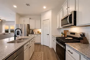9828 Quail Pointe Rd, Aubrey, TX 76227 - Photo 4