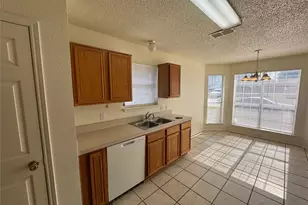 8045 Cannonwood Dr, Fort Worth, TX 76137 - Photo 8