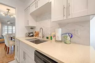 13852 Brookgreen Dr, Dallas, TX 75240 - Photo 20