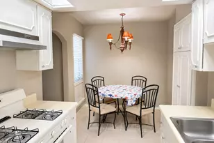 15931 Stillwood St, Dallas, TX 75248 - Photo 8