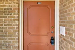 15931 Stillwood St, Dallas, TX 75248 - Photo 2