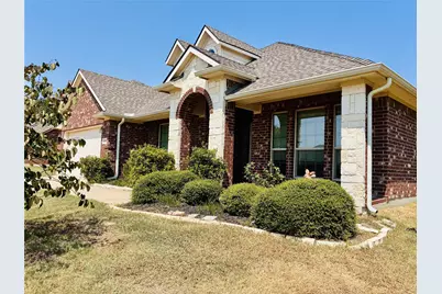 2229 Caroline Drive, Weatherford, TX 76087 - Photo 2