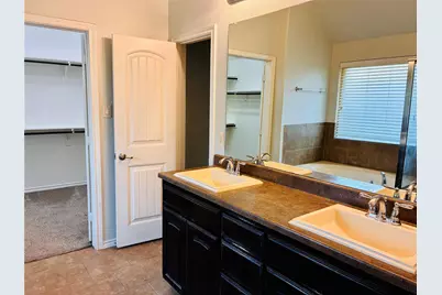 2229 Caroline Drive, Weatherford, TX 76087 - Photo 14
