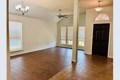 2229 Caroline Drive, Weatherford, TX 76087 - Photo 4