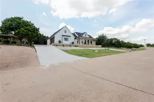 405 Oak Tree Dr, Possum Kingdom Lake, TX 76449 - Photo 8