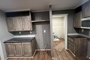 197 E Sweden St, Walnut Springs, TX 76690 - Photo 18