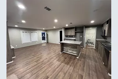 197 E Sweden Street, Walnut Springs, TX 76690 - Photo 30