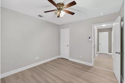 2215 Splendor Court, Arlington, TX 76010 - Photo 16