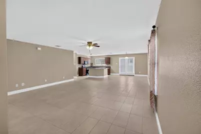 2215 Splendor Court, Arlington, TX 76010 - Photo 6