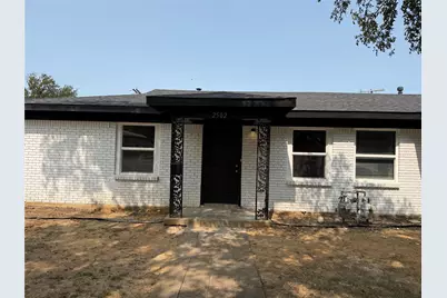 2502 Normont Circle, Fort Worth, TX 76103 - Photo 1
