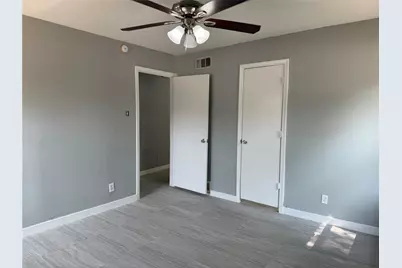 2502 Normont Circle, Fort Worth, TX 76103 - Photo 10