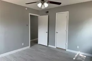 2502 Normont Cir, Fort Worth, TX 76103 - Photo 10