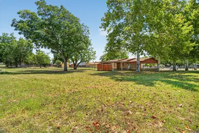 716 Kerry Lane, Azle, TX 76020 - Photo 24