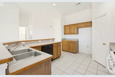 17907 Meadowchase Way, Dallas, TX 75287 - Photo 12