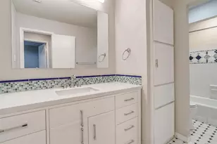 5947 Chimney Wood Cir, Fort Worth, TX 76112 - Photo 20