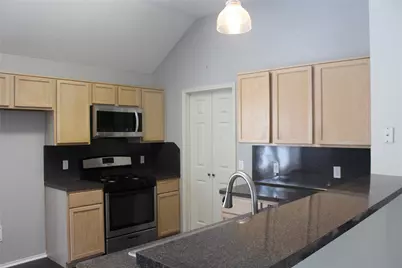 1813 Arbor Creek Drive, Garland, TX 75040 - Photo 6