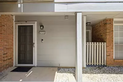 3206 S Fielder Road #100, Arlington, TX 76015 - Photo 2