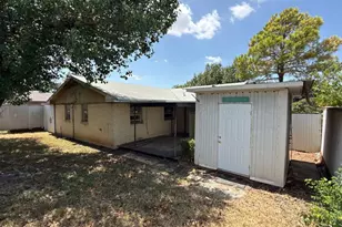 3976 Avocado Dr, Dallas, TX 75241 - Photo 32