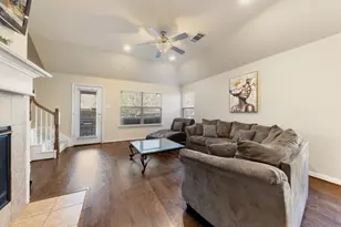 433 Castle St, DeSoto, TX 75115 - Photo 12