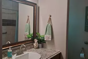 3208 Sunrise Ct, Granbury, TX 76048 - Photo 14
