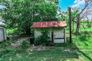 7801 W Interstate Hwy 30, Cumby, TX 75433 - Photo 10