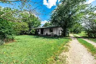 7801 W Interstate Hwy 30, Cumby, TX 75433 - Photo 2