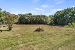 105 Long Branch Dr, Greenville, TX 75402 - Photo 36