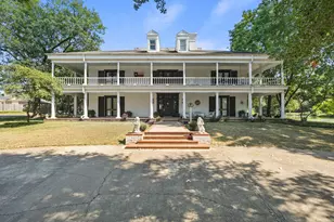 105 Long Branch Dr, Greenville, TX 75402 - Photo 1