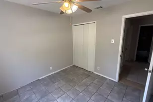 1851 Chevy Chase Dr, Carrollton, TX 75006 - Photo 6