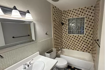 1851 Chevy Chase Drive, Carrollton, TX 75006 - Photo 10