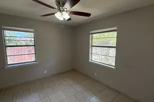 1851 Chevy Chase Dr, Carrollton, TX 75006 - Photo 12