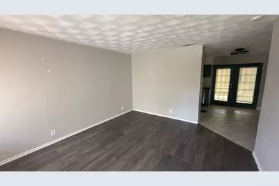1851 Chevy Chase Drive, Carrollton, TX 75006 - Photo 2