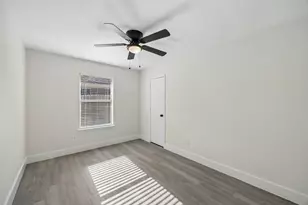 617 Forest Oaks Dr, Grand Prairie, TX 75052 - Photo 22
