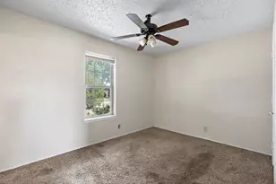 5 Village Glen, Wichita Falls, TX 76302 - Photo 16