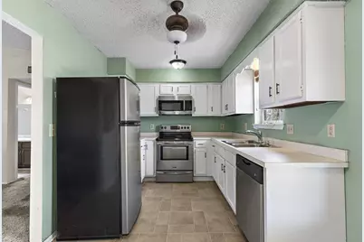 5 Village Glen, Wichita Falls, TX 76302 - Photo 4