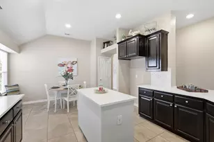 1124 Wilson Dr, Lantana, TX 76226 - Photo 12