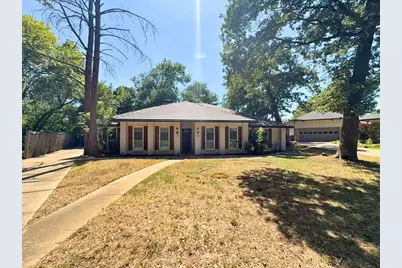 1900 Mill Run Drive, Arlington, TX 76006 - Photo 1