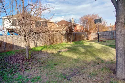 3507 Tamarack Drive, Grand Prairie, TX 75052 - Photo 2