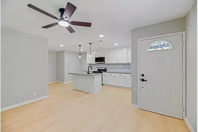 6416 Ava Court Drive, Fort Worth, TX 76112 - Photo 4