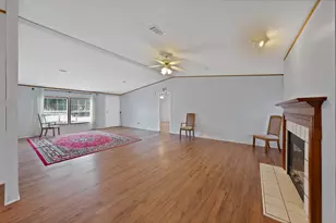 212 Ponderosa Ln, Burleson, TX 76028 - Photo 10