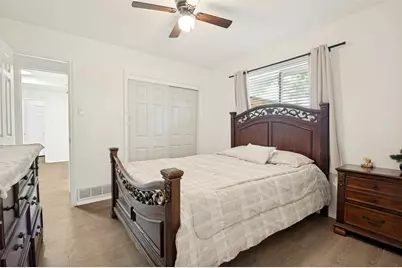 901 Winding Creek Trail, Oak Leaf, TX 75154 - Photo 16