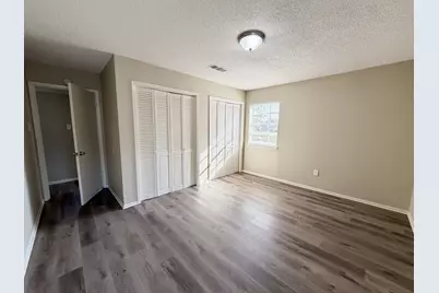 101 W Latimer Street #B, Ennis, TX 75119 - Photo 14