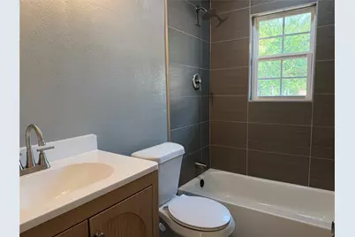2504 Normont Circle, Fort Worth, TX 76103 - Photo 16